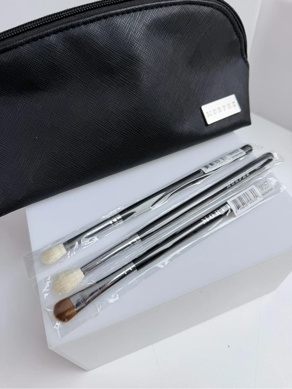Morphe Set of 3 Brushes and Case NEW Sizes M433 | M441 | & M167